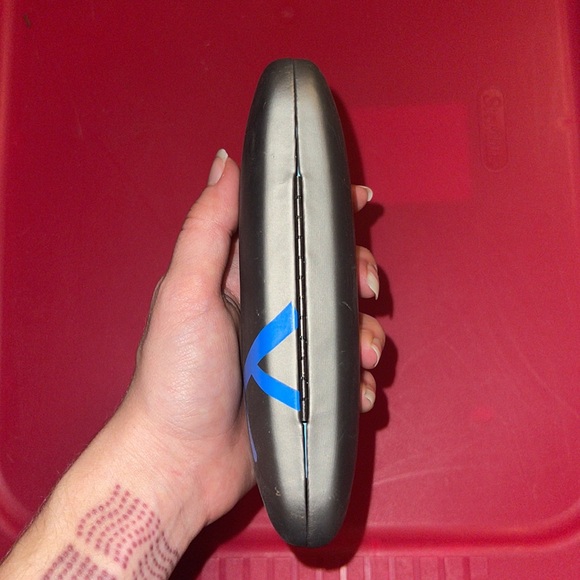 Hard eyeglasses and sunglasses case - Picture 3 of 8